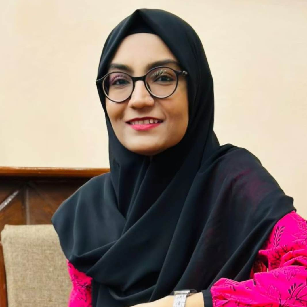 Dr. Amreen