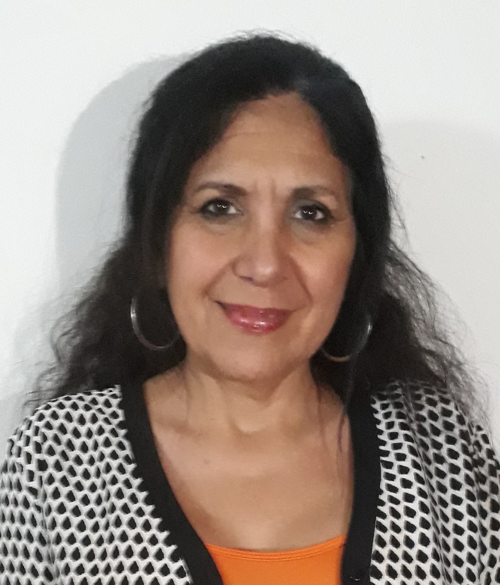 Prof. Dr.		Clara Astorga